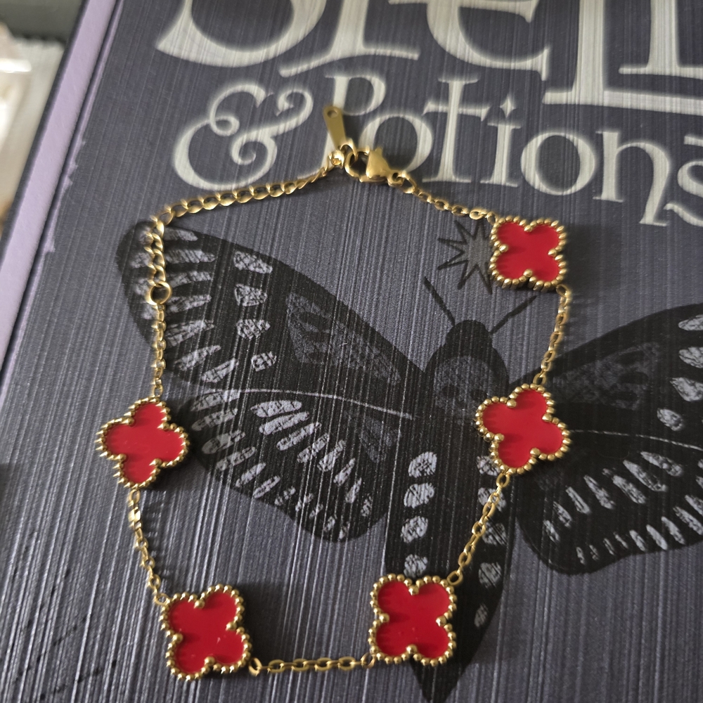 Stainless Steal Red Clover Bracelet